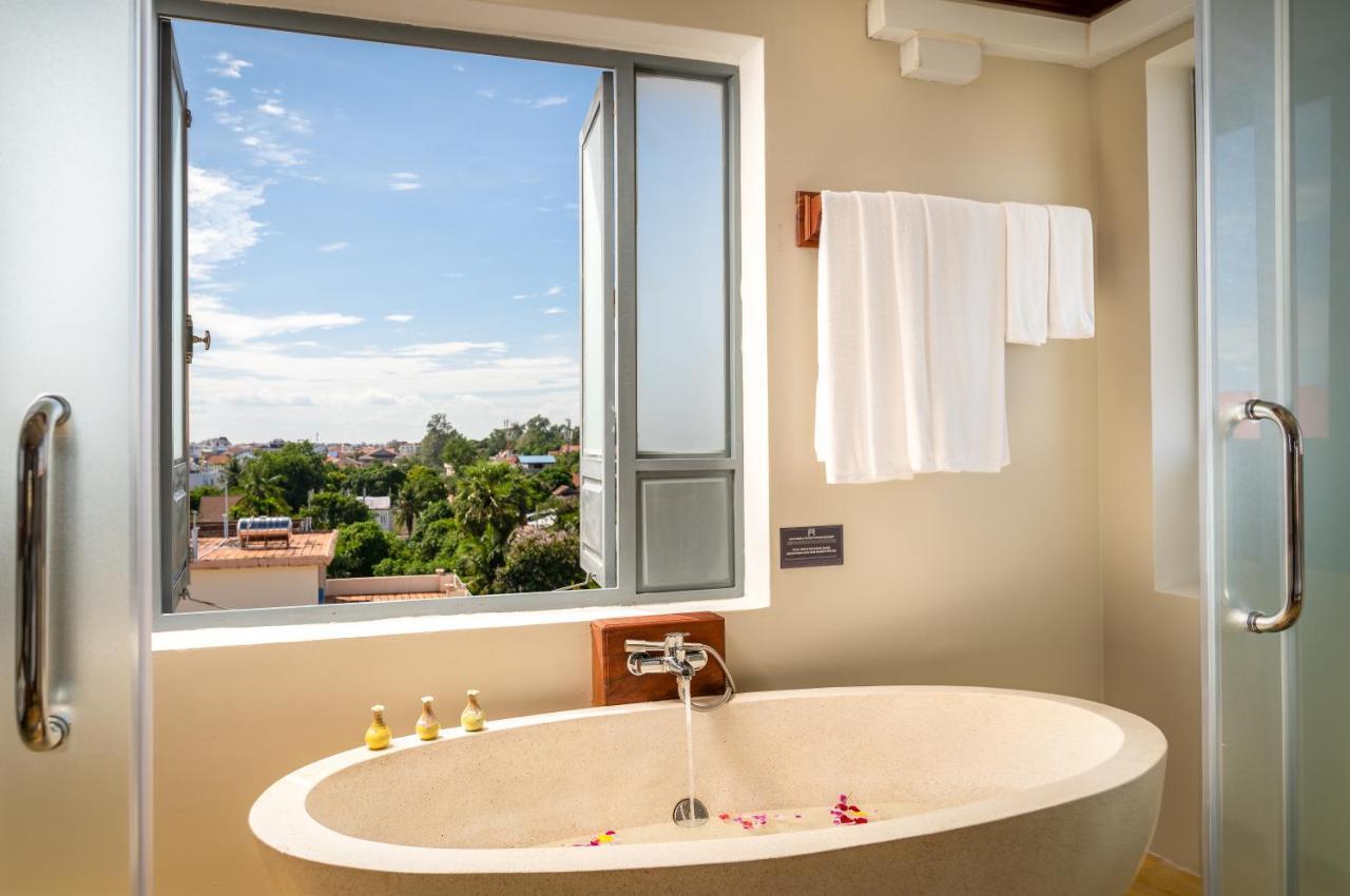 Gz Premier Luxury Residence And Spa Siem Reap Buitenkant foto